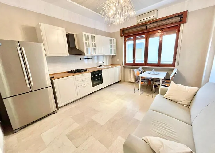 Regina Elena Apartment *