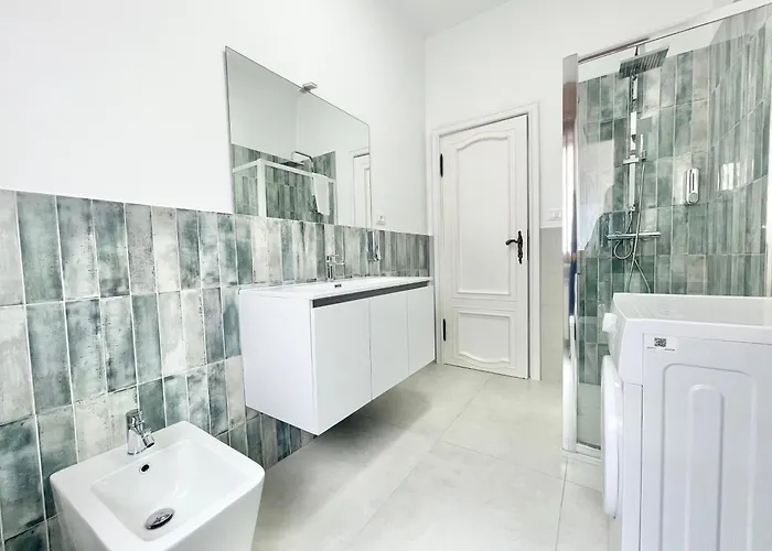 Regina Elena Apartment